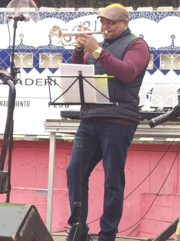 Roberto Echevarría - trompeta